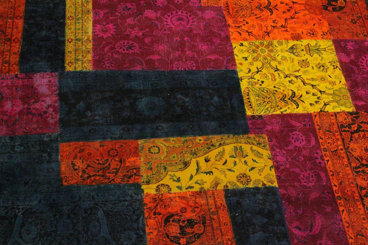 A10478, 8 2"x10 0",Over Dyed                     ,8x10,MAGENTA,ORANGE,Hand-knotted                  ,Pakistan   ,100% Wool  ,Rectangle  ,652671192067