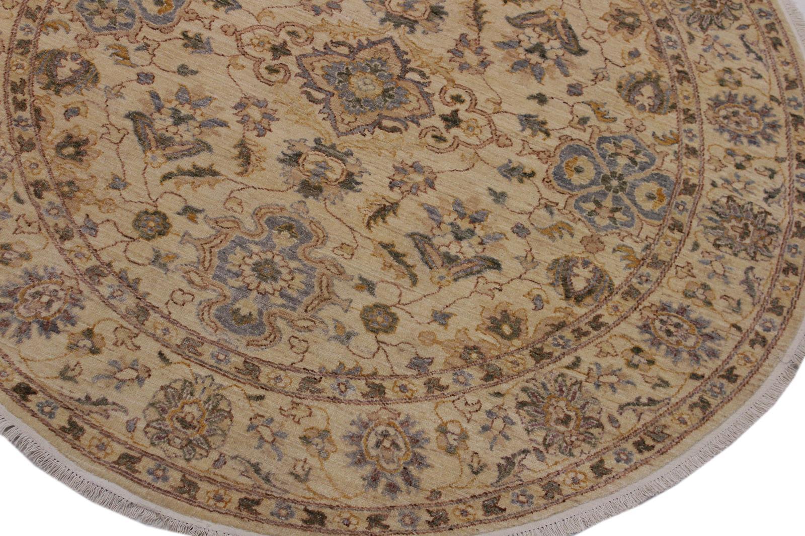 A11762 6 6"x 6 7"Traditional                   7x7NaturalBROWNHand-knotted                  Pakistan   100% Wool  Round      652671215049