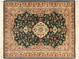 Kashan Pak Persian Clifton Green/Ivory Wool Rug - 2'6'' x 4'1''