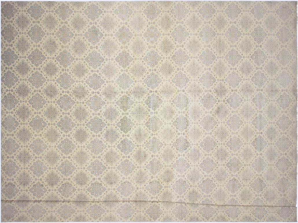 handmade Modern Kafkaz Ivory Gray Hand Knotted RECTANGLE WOOL&SILK area rug 18x27